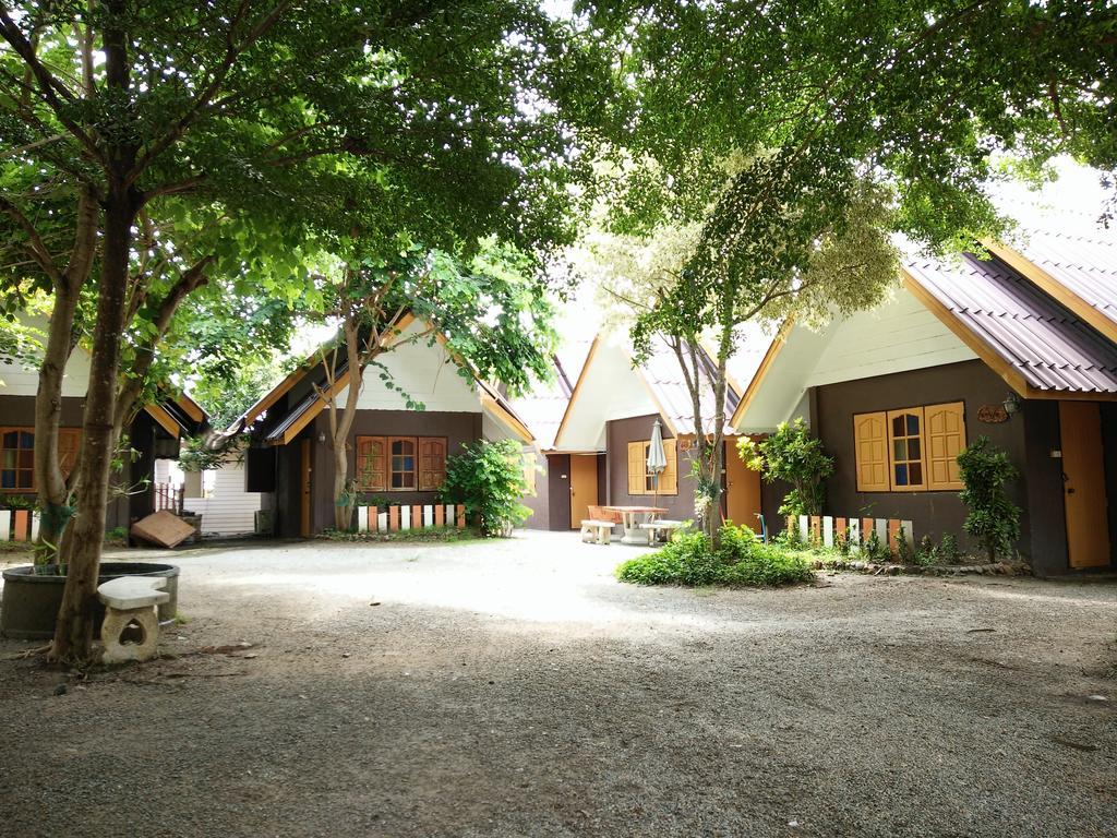 Bansuan Inthanon Resort 촘통 외부 사진
